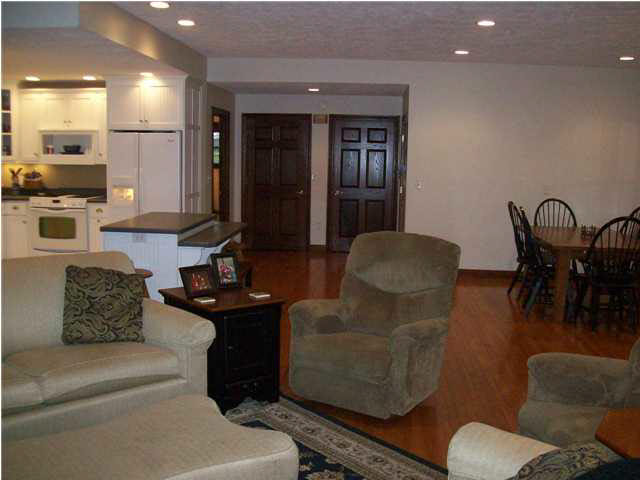 1108 N Sugar Cane Ct, Jasper, IN 47546 photo 5