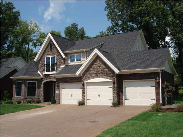 136 Palace Dr, Evansville, IN 47711 photo 2