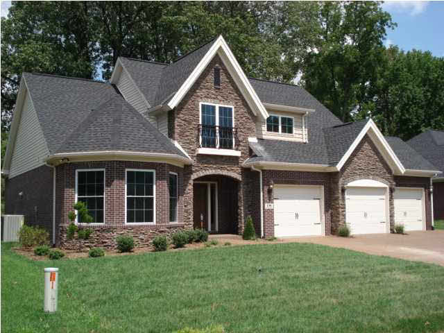 136 Palace Dr, Evansville, IN 47711 photo 1