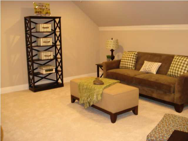 136 Palace Dr, Evansville, IN 47711 photo 25