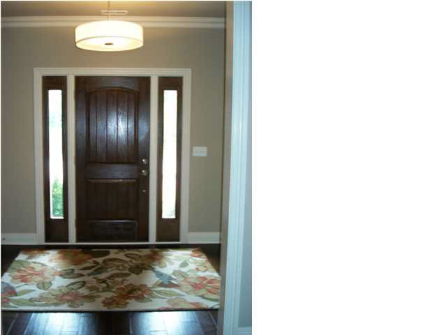 136 Palace Dr, Evansville, IN 47711 photo 3