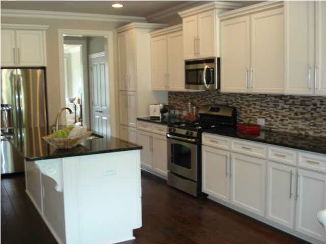 136 Palace Dr, Evansville, IN 47711 photo 10
