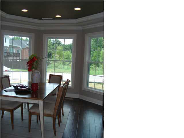 136 Palace Dr, Evansville, IN 47711 photo 9