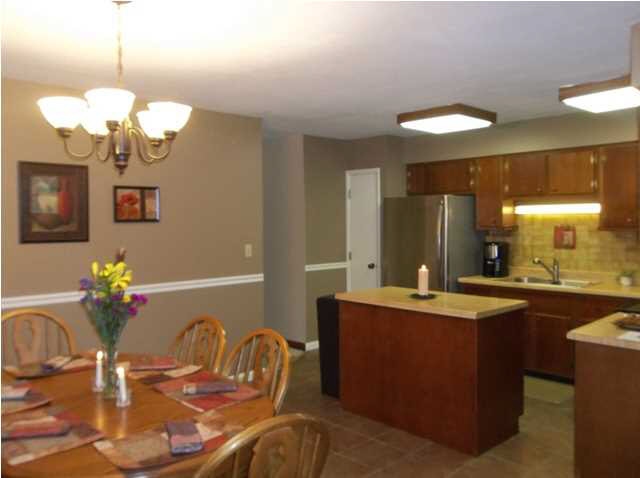 664 N Kennedy Dr, Bloomfield, IN 47424 photo 6
