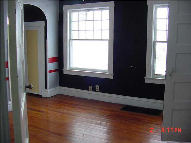 409 E Main St, Loogootee, IN 47553 photo 18