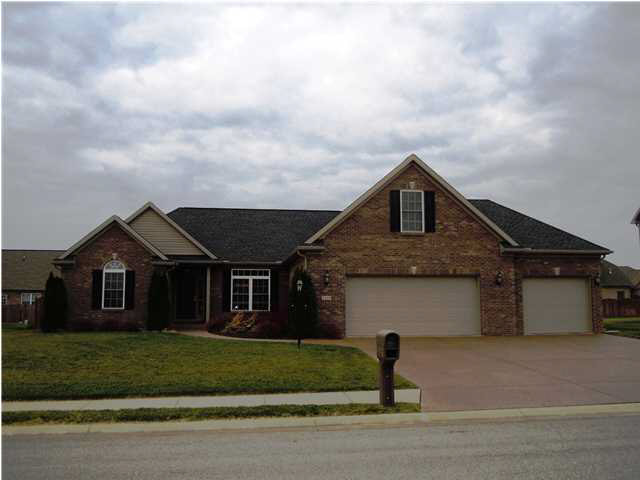 2929 Zachery Ct, Newburgh, IN 47630 photo 1