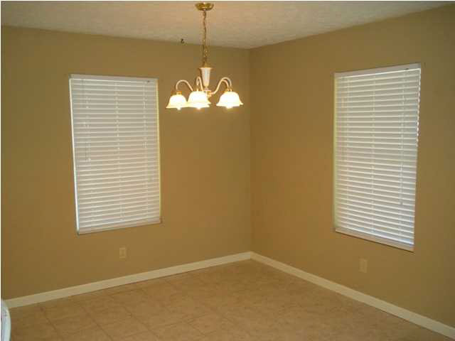 905 N First St, Boonville, IN 47601 photo 4