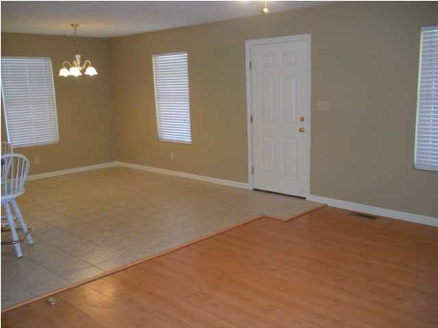 905 N First St, Boonville, IN 47601 photo 5