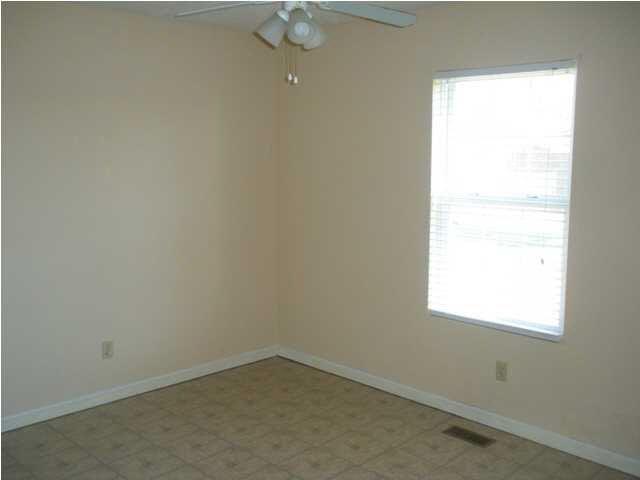 905 N First St, Boonville, IN 47601 photo 10