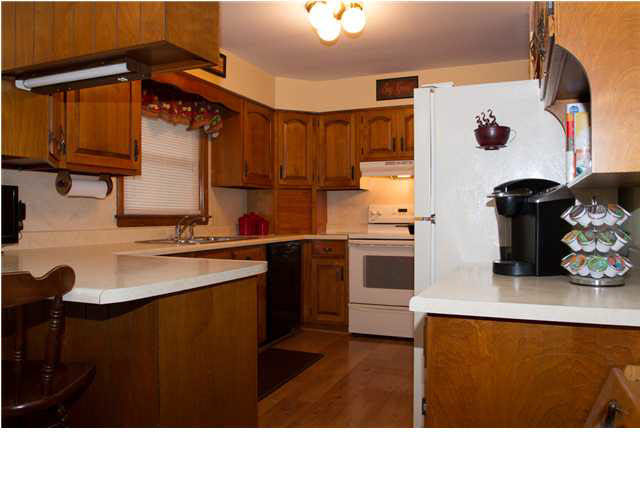 1170 Hasenour Ave, Jasper, IN 47546 photo 2