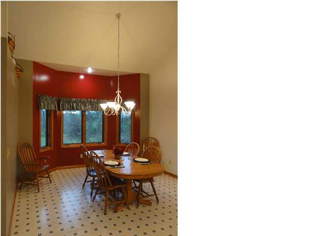 902 E 1200 S, Haubstadt, IN 47639 photo 5