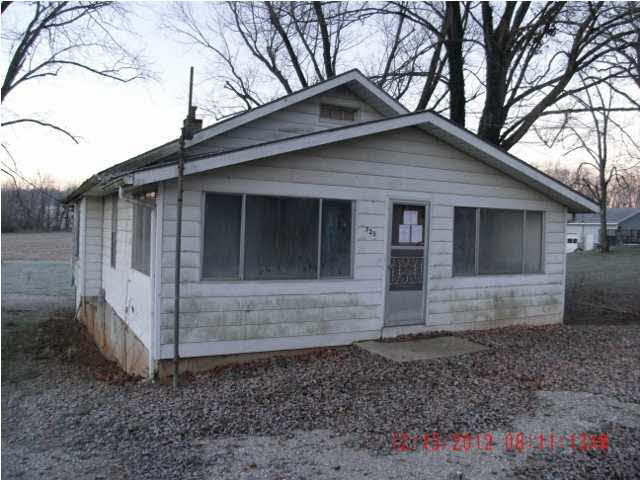 723 SE Main St, Paoli, IN 47454 photo 1