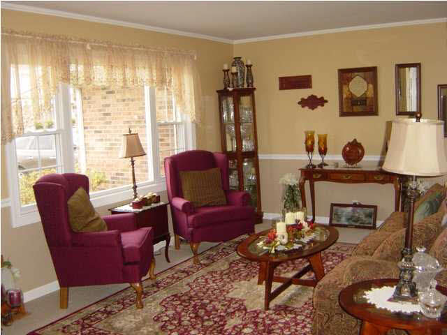 7277 Edgedale Dr, Newburgh, IN 47630 photo 2