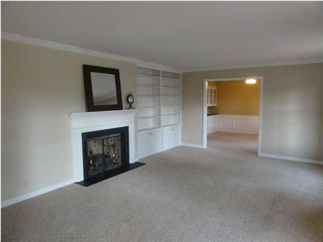 5606 Spring Lake Dr, Evansville, IN 47710 photo 6