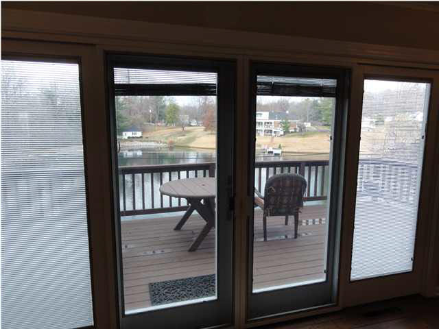 5606 Spring Lake Dr, Evansville, IN 47710 photo 13
