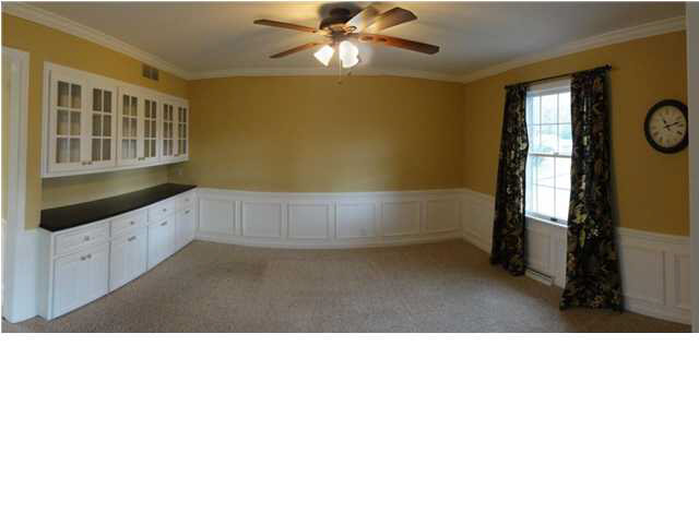 5606 Spring Lake Dr, Evansville, IN 47710 photo 8