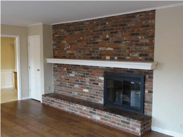5606 Spring Lake Dr, Evansville, IN 47710 photo 12