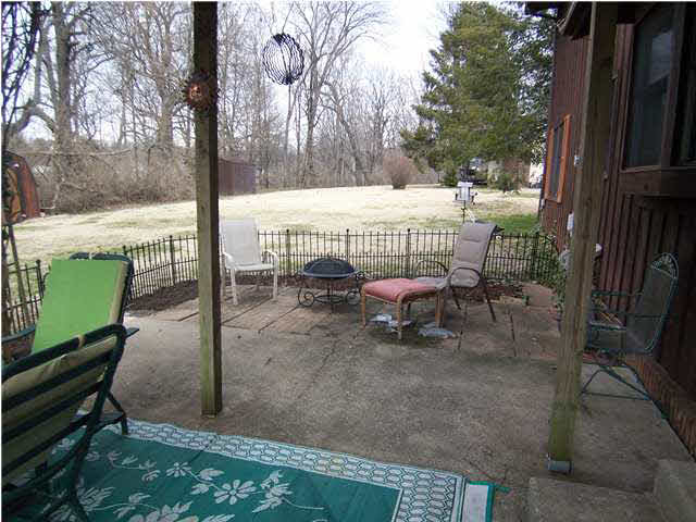 1607 Cottonwood Dr, Princeton, IN 47670 photo 12