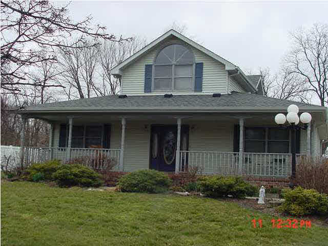 13 Cottonwood Ct, Washington, IN 47501 photo 1