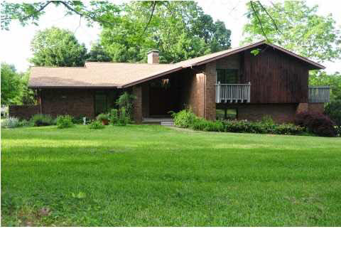 3830 Herrmann Rd, Evansville, IN 47711 photo 1