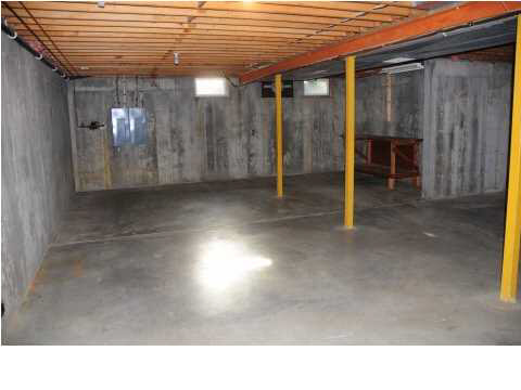3830 Herrmann Rd, Evansville, IN 47711 photo 14