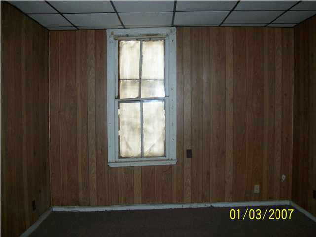 1630 Delmar Ave, Evansville, IN 47712 photo 8