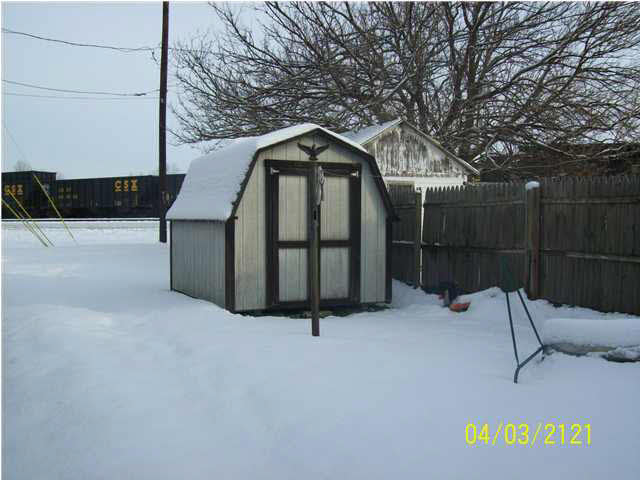 1630 Delmar Ave, Evansville, IN 47712 photo 2