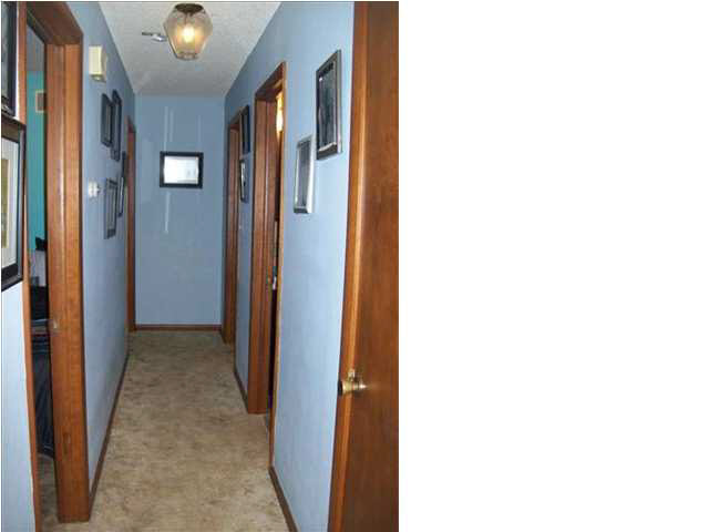 301 Washington Ave, Mount Vernon, IN 47620 photo 12