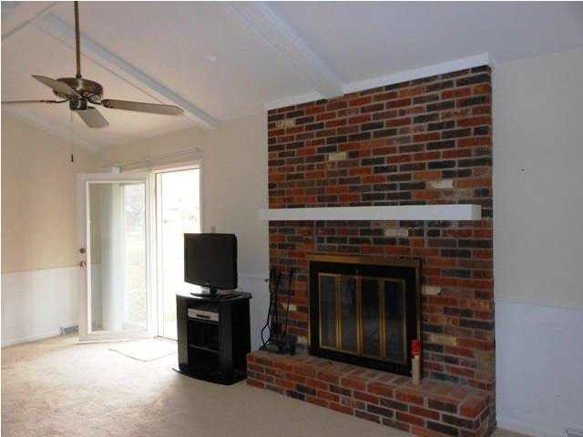 8433 Chestnut Dr, Newburgh, IN 47630 photo 9