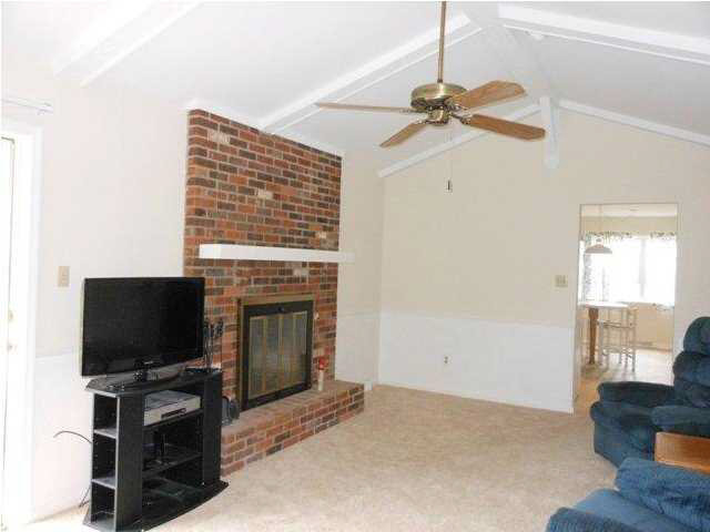 8433 Chestnut Dr, Newburgh, IN 47630 photo 8