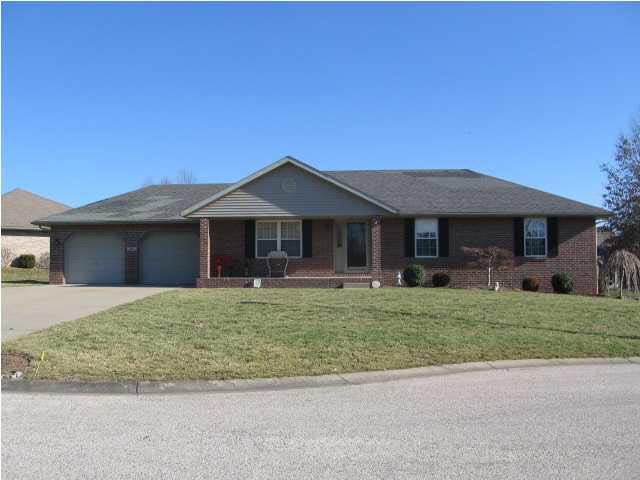 232 Ridgewood Ln, Jasper, IN 47546 photo 1