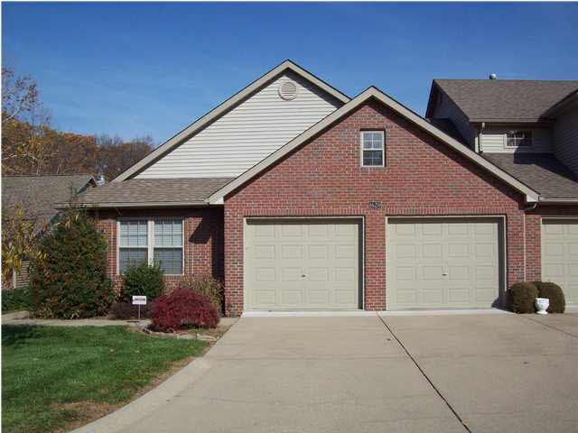 1620 Village Ln, Evansville, IN 47725 photo 1