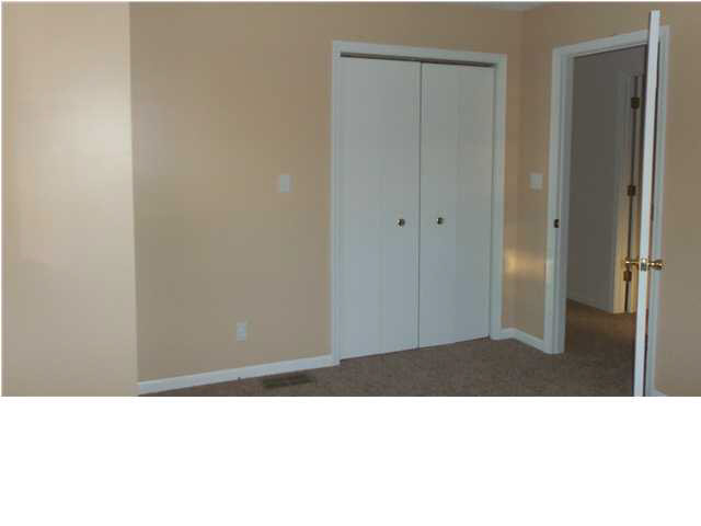 110 SE 9th St, Washington, IN 47501 photo 2