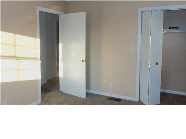 110 SE 9th St, Washington, IN 47501 photo 4
