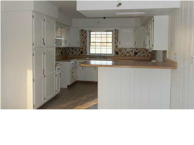 110 SE 9th St, Washington, IN 47501 photo 6