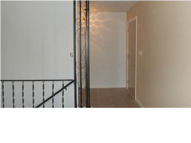 110 SE 9th St, Washington, IN 47501 photo 5