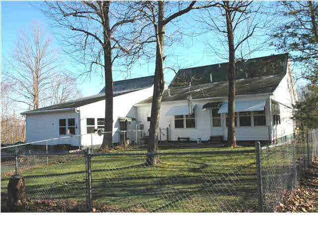 1181 N Lakeview Dr, Celestine, IN 47521 photo 2