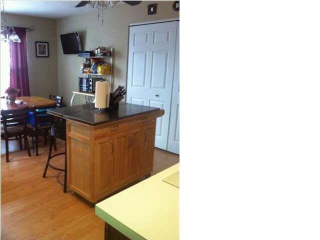 12902 Kenai Dr, Evansville, IN 47725 photo 4