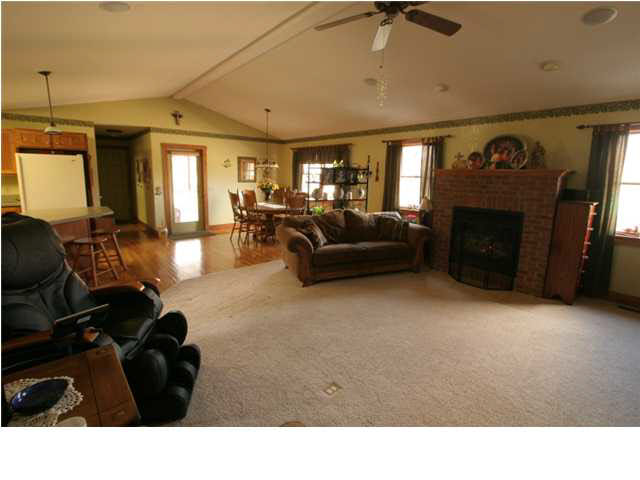 1384 Fidel Ln, Jasper, IN 47546 photo 7