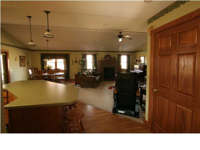 1384 Fidel Ln, Jasper, IN 47546 photo 9