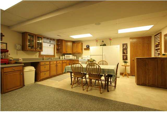 1384 Fidel Ln, Jasper, IN 47546 photo 8