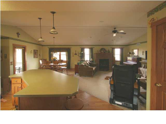 1384 Fidel Ln, Jasper, IN 47546 photo 4
