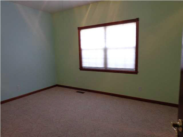 593 W Donder Ln, Santa Claus, IN 47579 photo 8