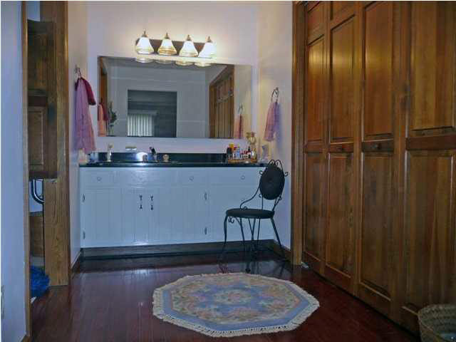 340 Church Ave, Jasper, IN 47546 photo 9
