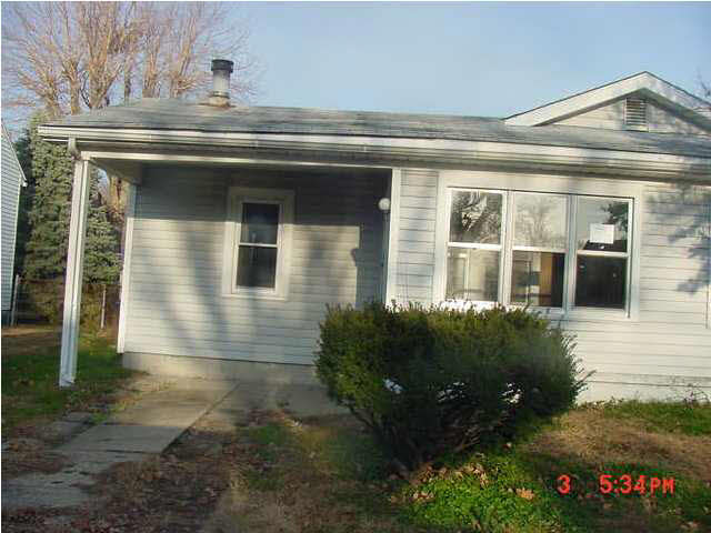 1214 E Sycamore St, Vincennes, IN 47591 photo 1