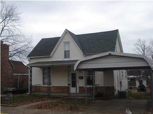 406 E Oak St, Boonville, IN 47601 photo 1