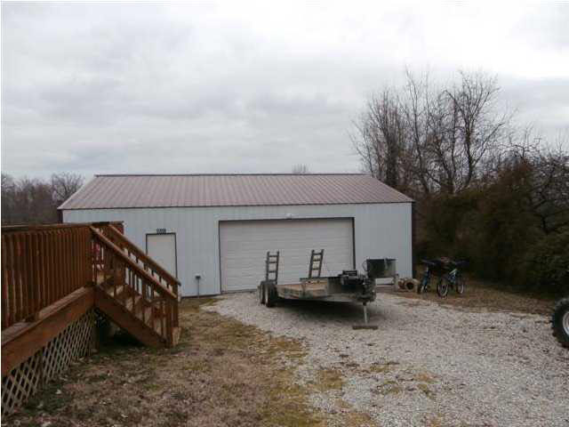 423 Sixth St, Corydon, KY 42406 photo 11