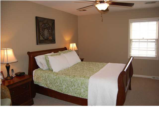 460 E Meade Dr, Evansville, IN 47715 photo 8