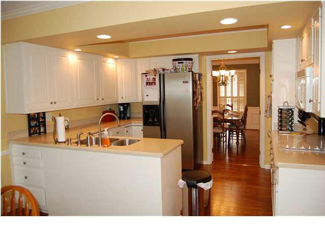 460 E Meade Dr, Evansville, IN 47715 photo 5