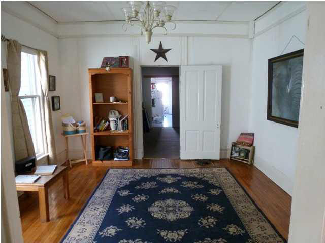 115 N Wabash Ave, Evansville, IN 47712 photo 5